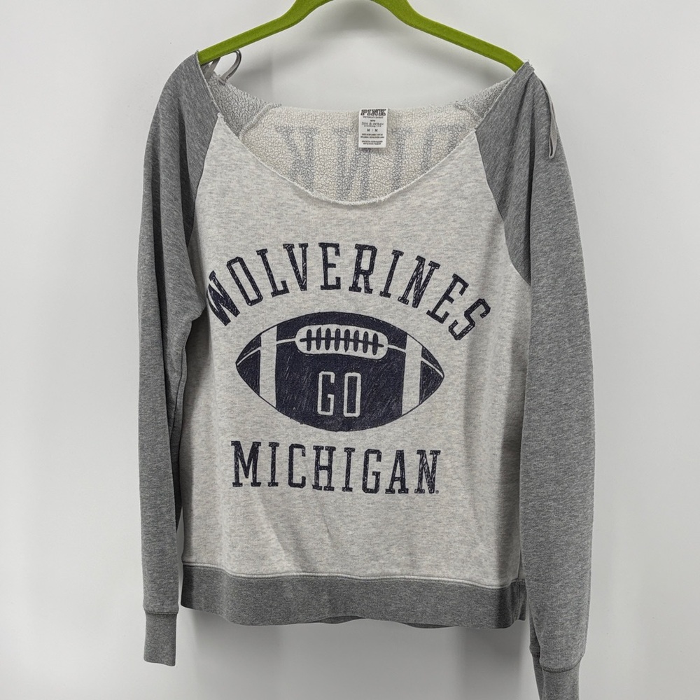 PINK Victoria's Secret Gray and White Sweater
